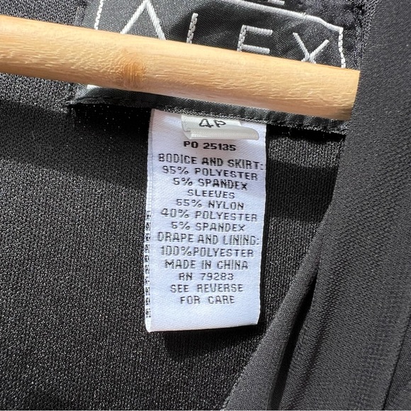 Alex Evenings NWT Women’s Petite Dress Size 4P Color Black Zipper Back - Picture 8 of 11